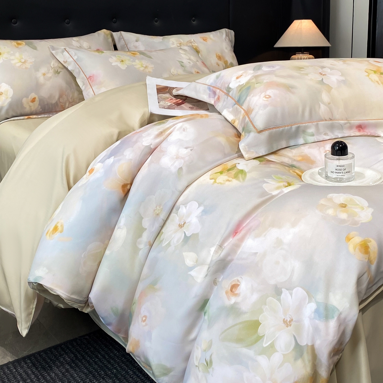 91家纺网 家纺一手货源 找家纺 启航家居 2026新款春夏天丝莱赛尔数码印花四件套 云间素语绿