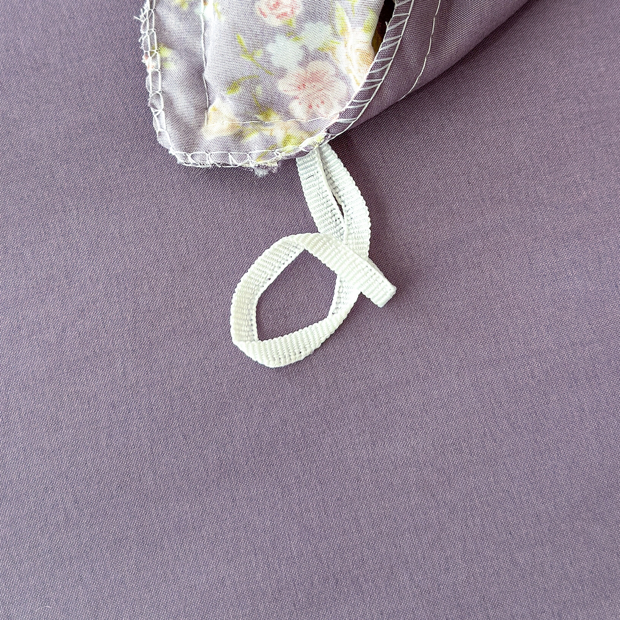 91家纺网 家纺一手货源 找家纺 铺尚美家纺 2026新款田园韩版花边款小碎花古法水洗仿棉A类云感棉四件套 枝雨花繁