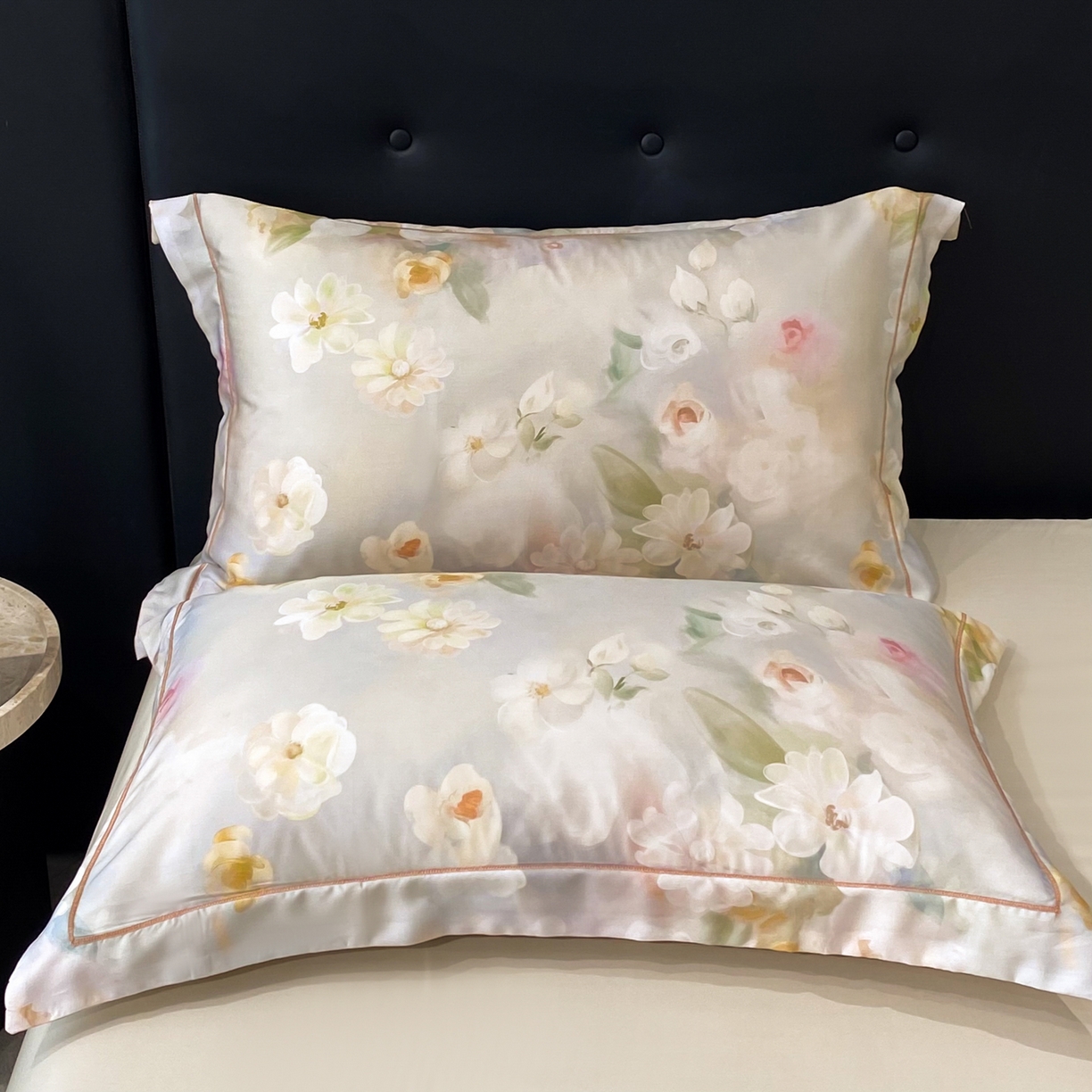 91家纺网 家纺一手货源 找家纺 启航家居 2026新款春夏天丝莱赛尔数码印花四件套 云间素语绿