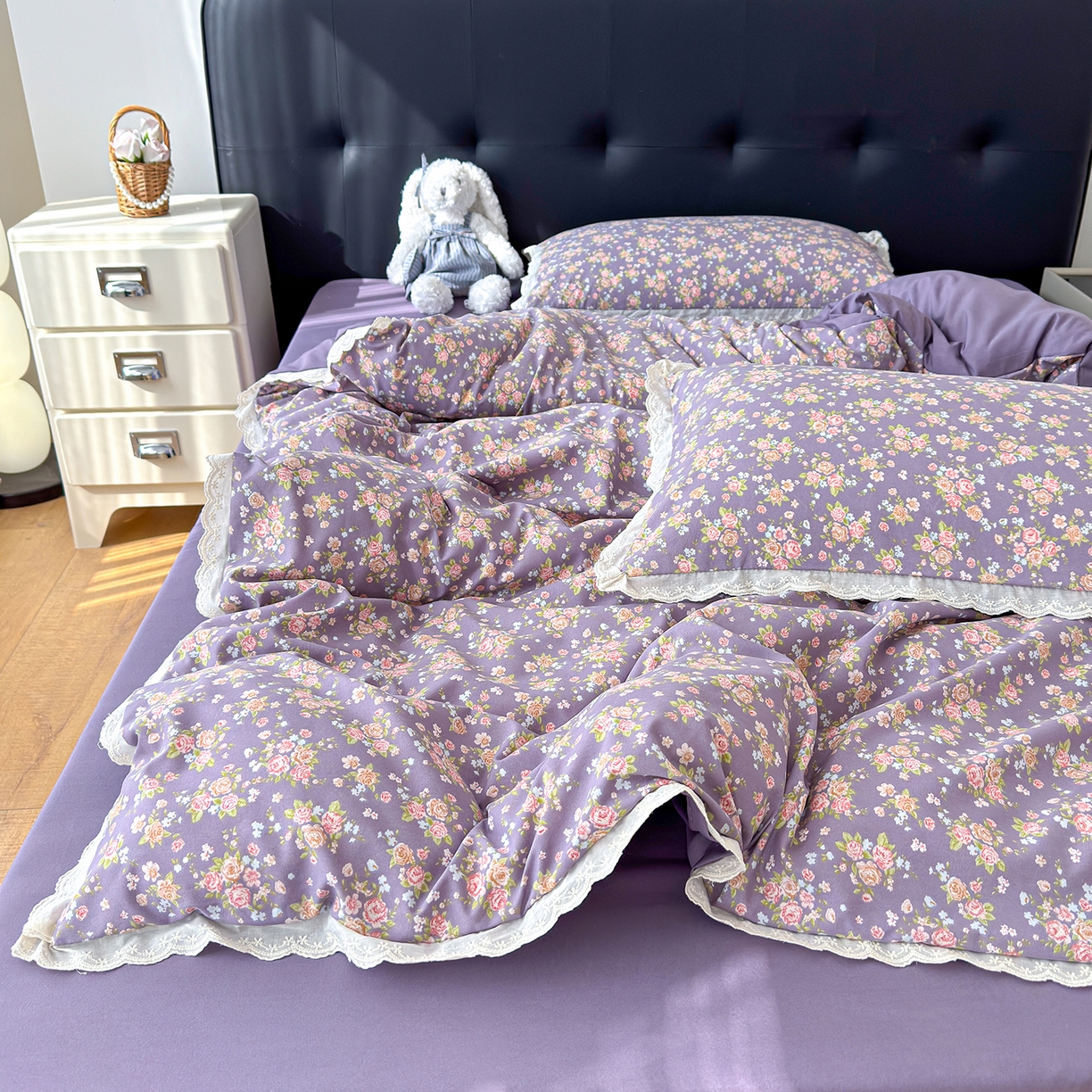 91家纺网 家纺一手货源 找家纺 铺尚美家纺 2026新款田园韩版花边款小碎花古法水洗仿棉A类云感棉四件套 枝雨花繁