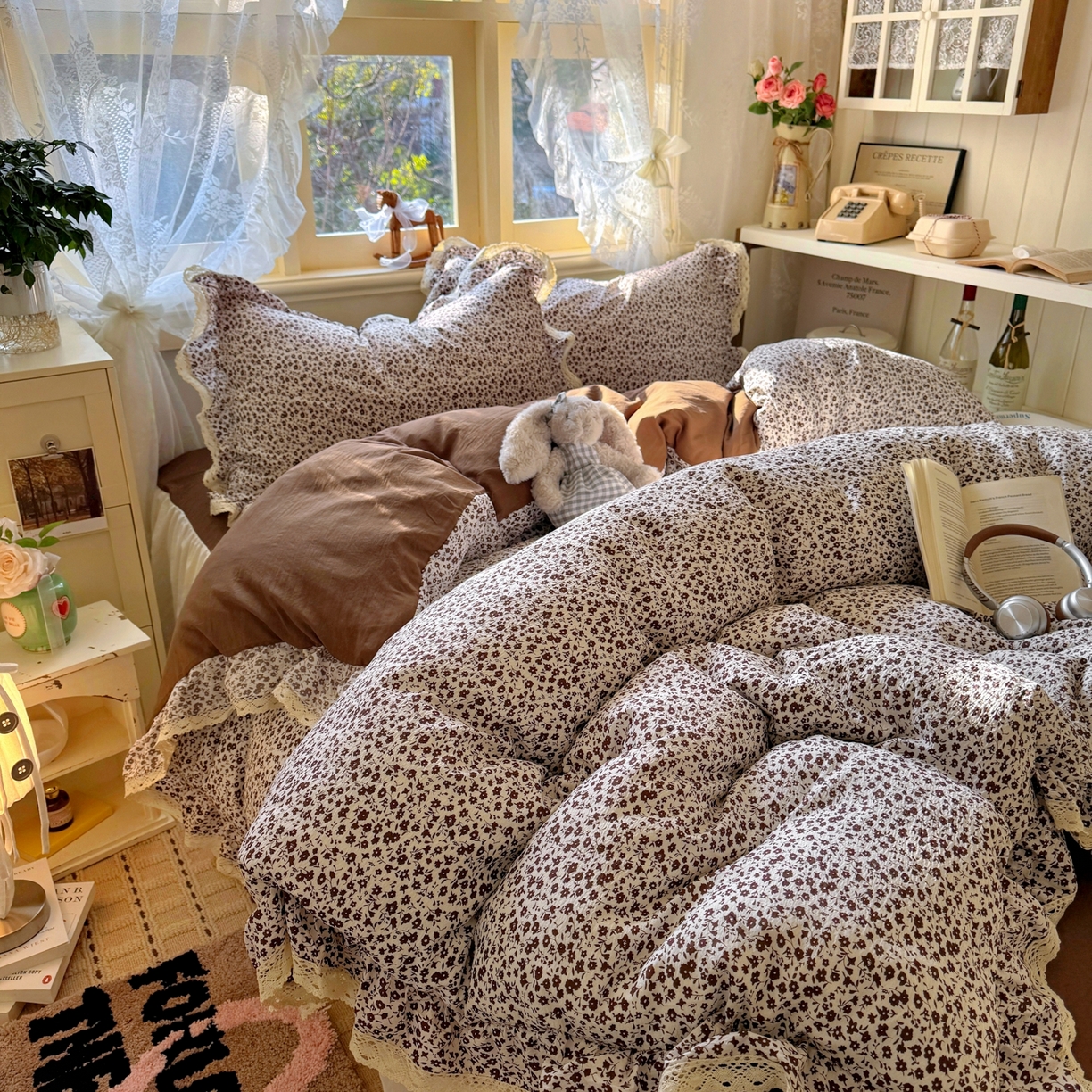 91家纺网 家纺一手货源 找家纺 阿曼达 2026新款印花复古小碎花镂空蕾丝花边款四件套 复古小蕾丝-旧梦花.米咖【专版花型】