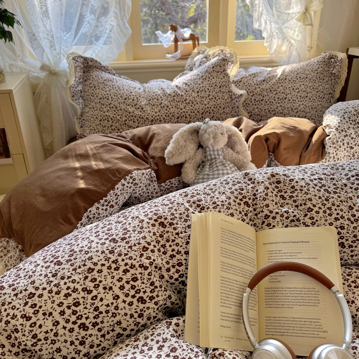 91家纺网 家纺一手货源 找家纺 阿曼达 2026新款印花复古小碎花镂空蕾丝花边款四件套 复古小蕾丝-旧梦花.米咖【专版花型】