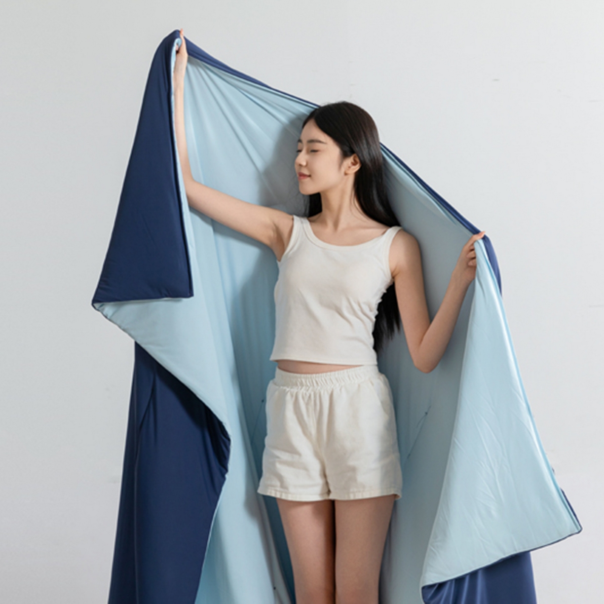 91家纺网 家纺一手货源 找家纺 云玲时尚 2026新款凉感丝深睡夏被被子被芯 深睡蓝