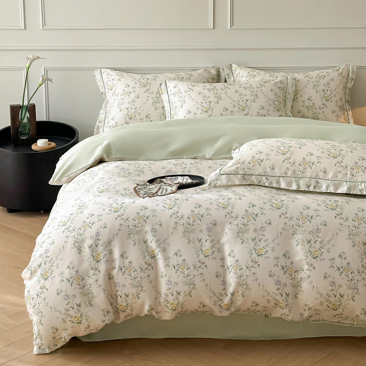 91家纺网 家纺一手货源 找家纺 启航家居 2026新款春夏天丝莱赛尔数码印花四件套 栀花语粉