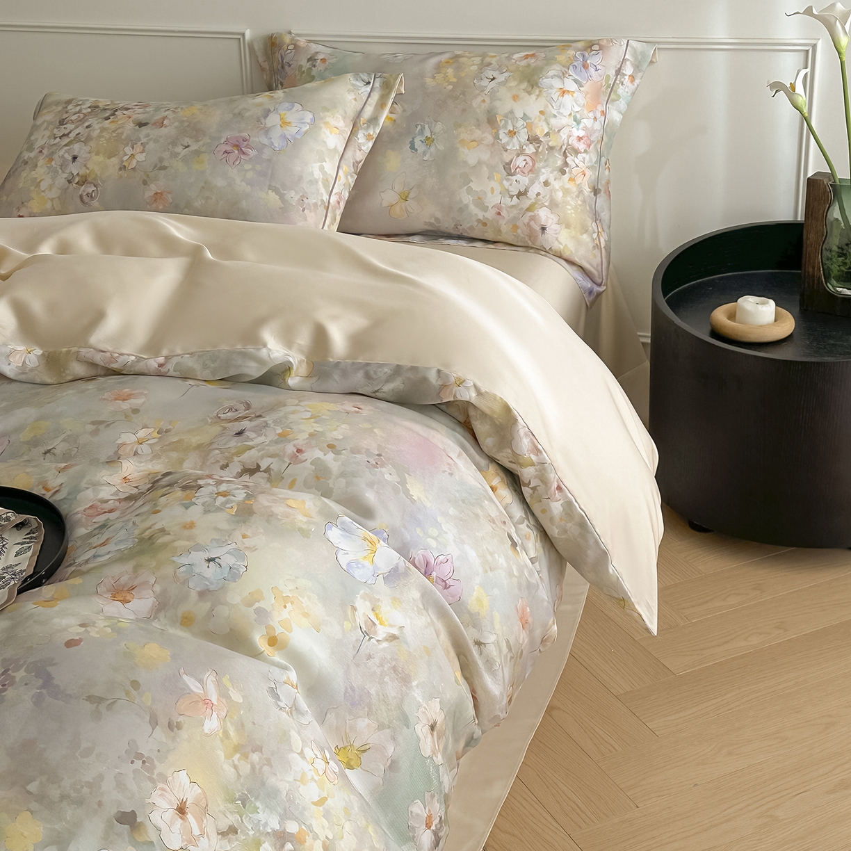 91家纺网 家纺一手货源 找家纺 启航家居 2026新款春夏天丝莱赛尔数码印花四件套 紫陌紫