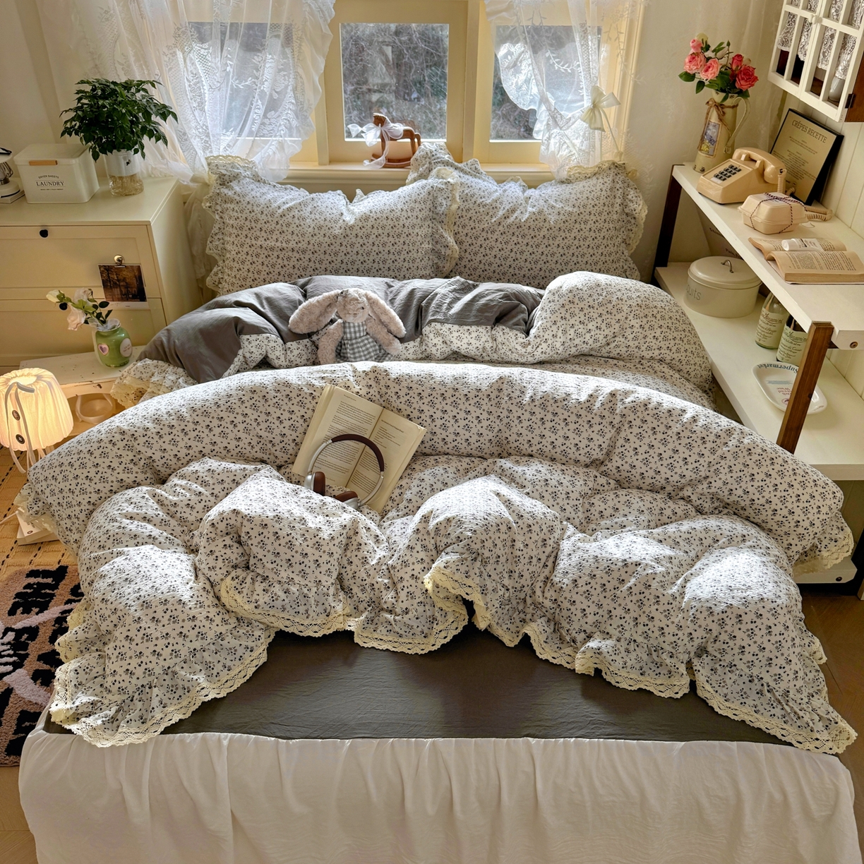 91家纺网 家纺一手货源 找家纺 阿曼达 2026新款印花复古小碎花镂空蕾丝花边款四件套 复古小蕾丝-松月间.米
