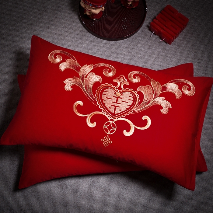 91家纺网 家纺一手货源 找家纺 慕她家纺 慕她畅销款全棉纯棉婚庆四件套大红色刺绣结婚床上用品 百子迎亲