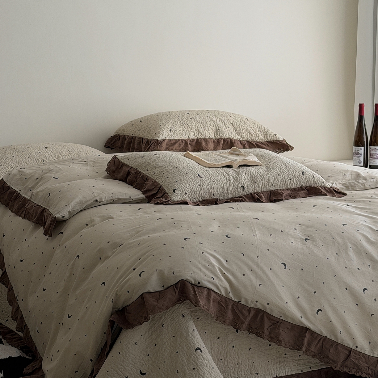 91家纺网 家纺一手货源 找家纺 佰织鑫家居 2026新款全棉法式砂洗棉花床盖款被套四件套星星月亮