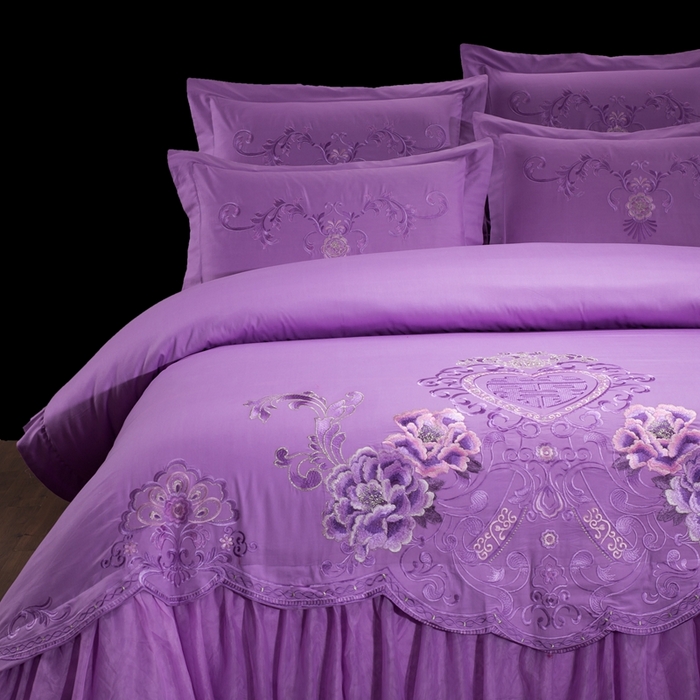 91家纺网 家纺一手货源 找家纺 慕她家纺 慕她畅销款全棉纯棉婚庆四件套大红色刺绣结婚床上用品 花蔓喜多 雪青