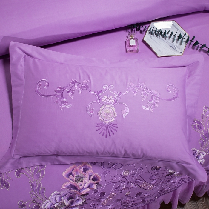 91家纺网 家纺一手货源 找家纺 慕她家纺 慕她畅销款全棉纯棉婚庆四件套大红色刺绣结婚床上用品 花蔓喜多 雪青