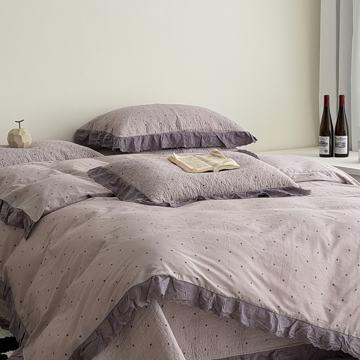 91家纺网 家纺一手货源 找家纺 佰织鑫家居 2026新款全棉法式砂洗棉花床盖款被套四件套紫波点