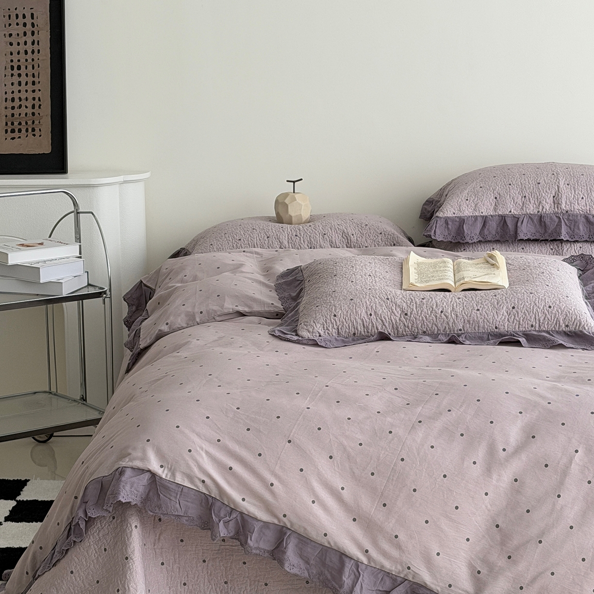 91家纺网 家纺一手货源 找家纺 佰织鑫家居 2026新款全棉法式砂洗棉花床盖款被套四件套紫波点