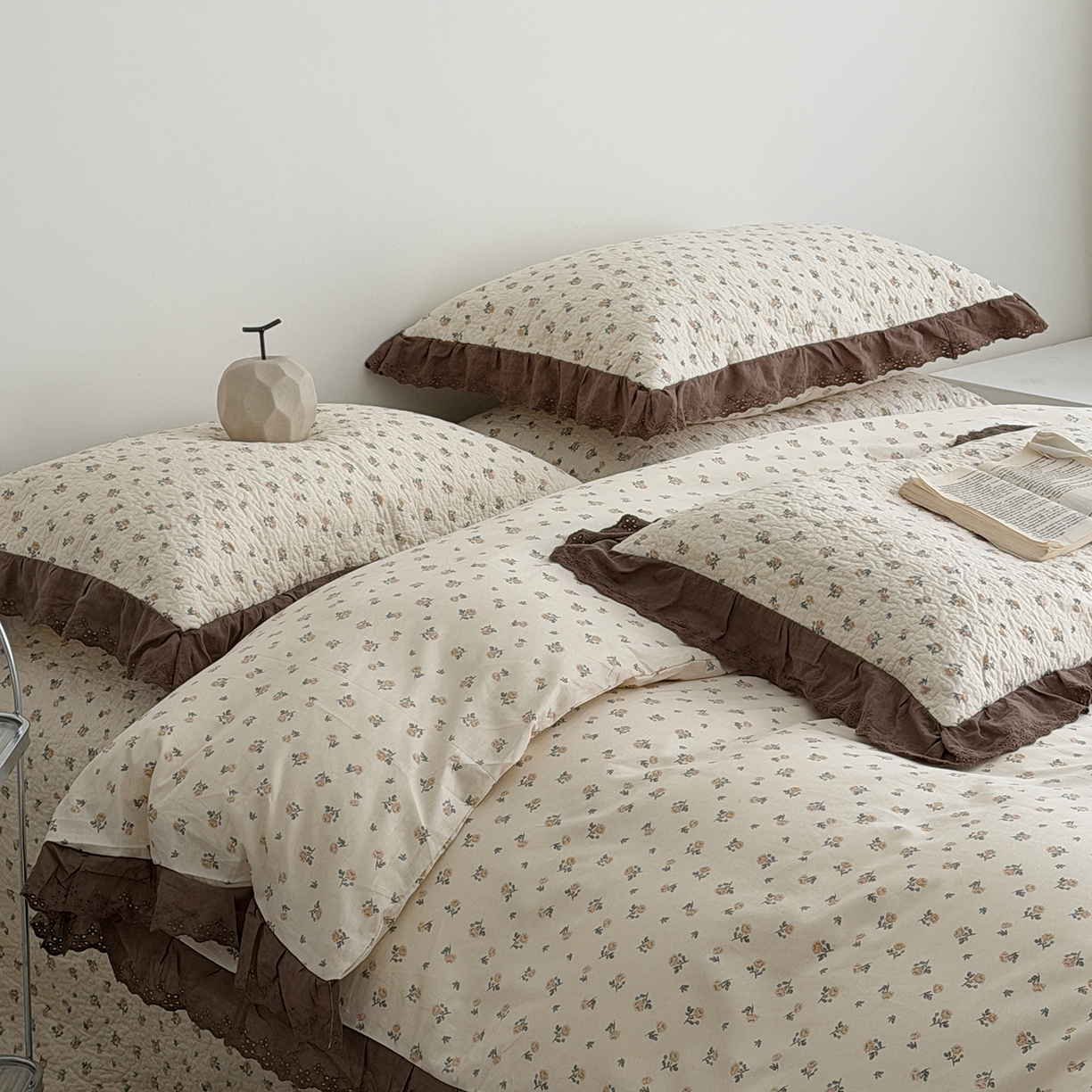 91家纺网 家纺一手货源 找家纺 佰织鑫家居 2026新款全棉法式砂洗棉花床盖款被套四件套艾莎