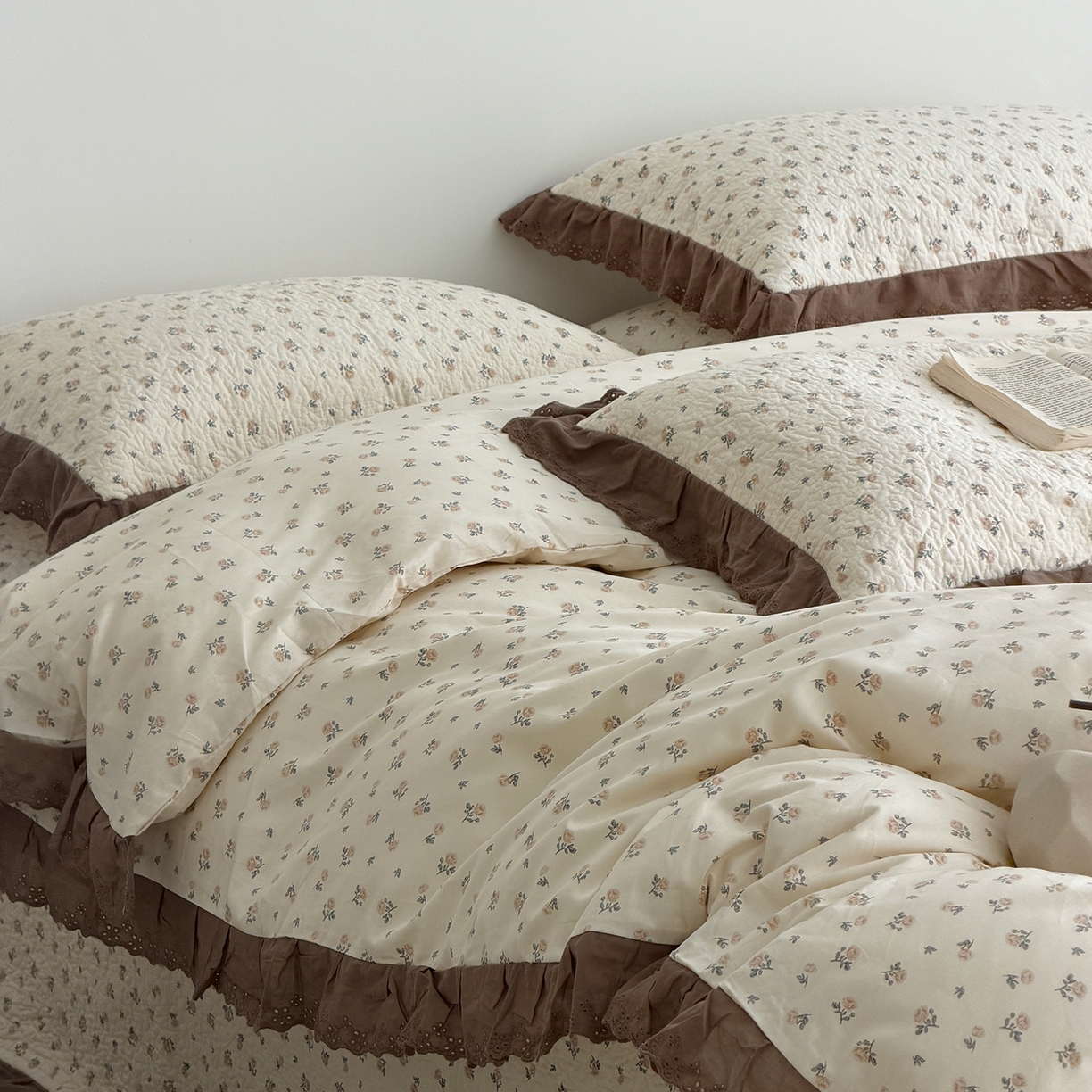 91家纺网 家纺一手货源 找家纺 佰织鑫家居 2026新款全棉法式砂洗棉花床盖款被套四件套艾莎