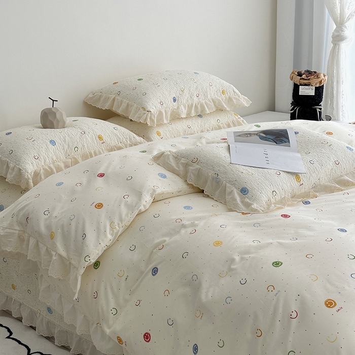 91家纺网 家纺一手货源 找家纺 佰织鑫家居 2026新款全棉法式砂洗棉花床盖款被套四件套 笑脸