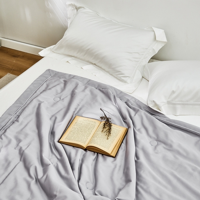 91家纺网 家纺一手货源 找家纺 （总）贝尔 PELLHOME 60s兰精天丝纯色夏被夏凉被（可抖音代发）