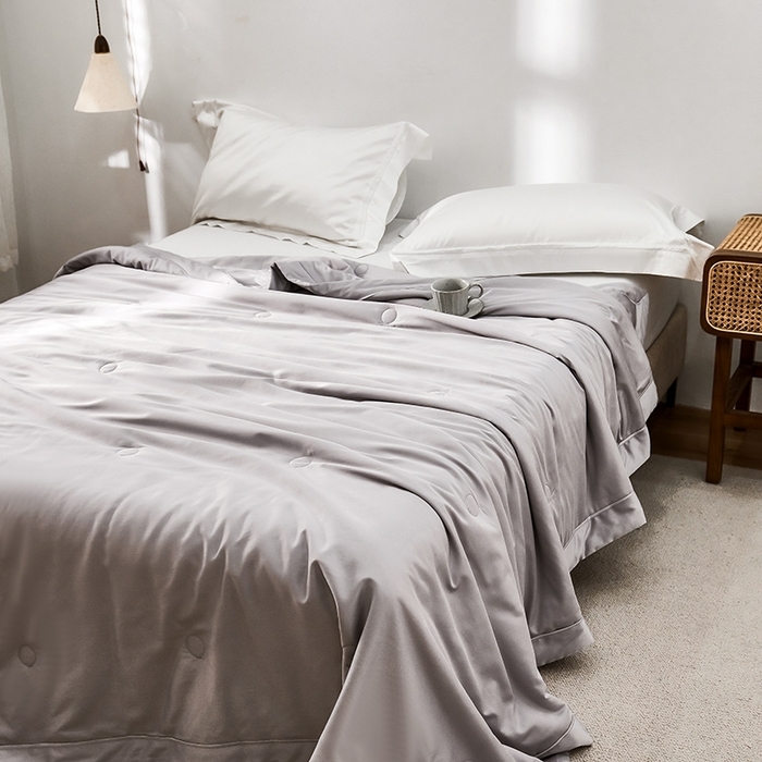 91家纺网 家纺一手货源 找家纺 （总）贝尔 PELLHOME 60s兰精天丝纯色夏被夏凉被（可抖音代发）