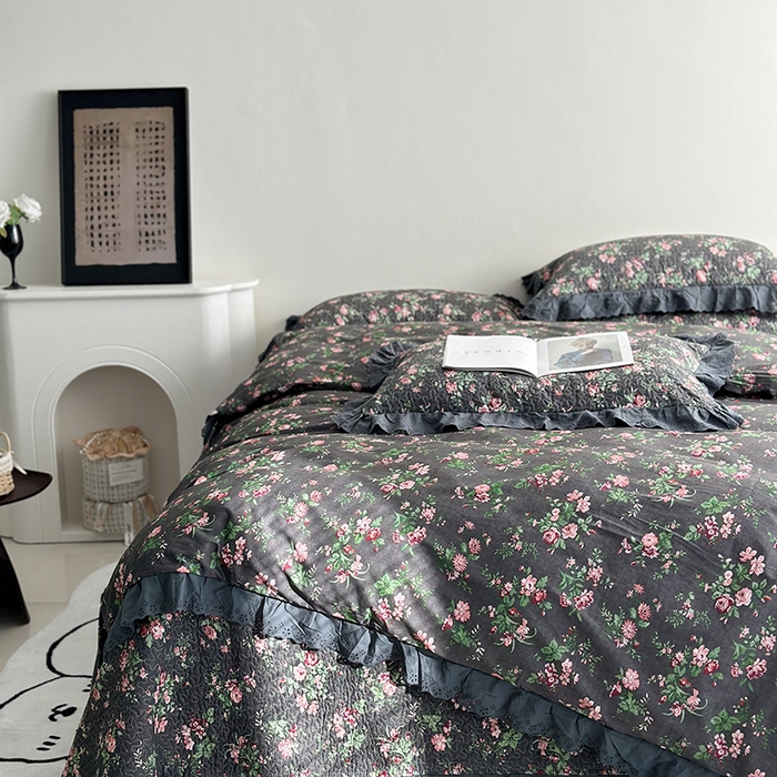 91家纺网 家纺一手货源 找家纺 佰织鑫家居 2026新款全棉法式砂洗棉花床盖款被套四件套 小美