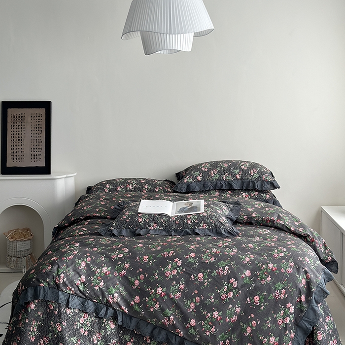 91家纺网 家纺一手货源 找家纺 佰织鑫家居 2026新款全棉法式砂洗棉花床盖款被套四件套 小美