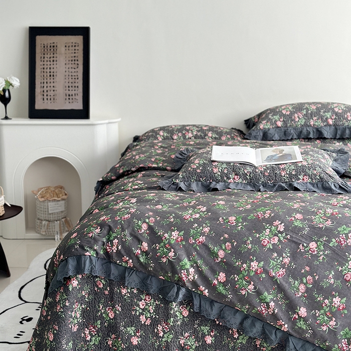 91家纺网 家纺一手货源 找家纺 佰织鑫家居 2026新款全棉法式砂洗棉花床盖款被套四件套 小美