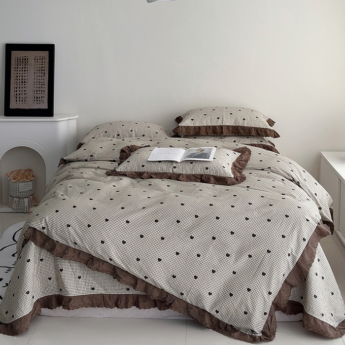 91家纺网 家纺一手货源 找家纺 佰织鑫家居 2026新款全棉法式砂洗棉花床盖款被套四件套 甜心格