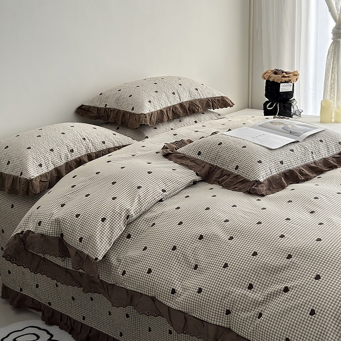 91家纺网 家纺一手货源 找家纺 佰织鑫家居 2026新款全棉法式砂洗棉花床盖款被套四件套 甜心格