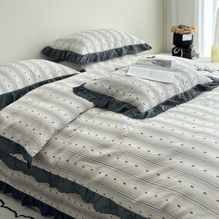 91家纺网 家纺一手货源 找家纺 佰织鑫家居 2026新款全棉法式砂洗棉花床盖款被套四件套 伦敦雾灰