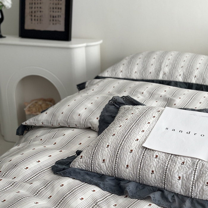 91家纺网 家纺一手货源 找家纺 佰织鑫家居 2026新款全棉法式砂洗棉花床盖款被套四件套 伦敦雾灰