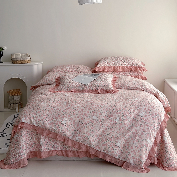 91家纺网 家纺一手货源 找家纺 佰织鑫家居 2026新款全棉法式砂洗棉花床盖款被套四件套 爱情故事