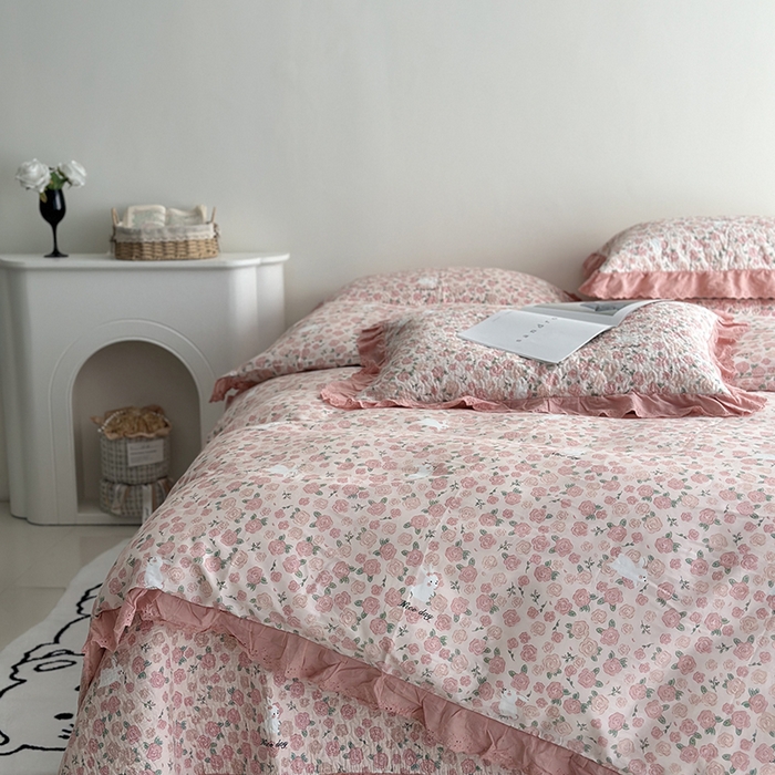 91家纺网 家纺一手货源 找家纺 佰织鑫家居 2026新款全棉法式砂洗棉花床盖款被套四件套 爱情故事