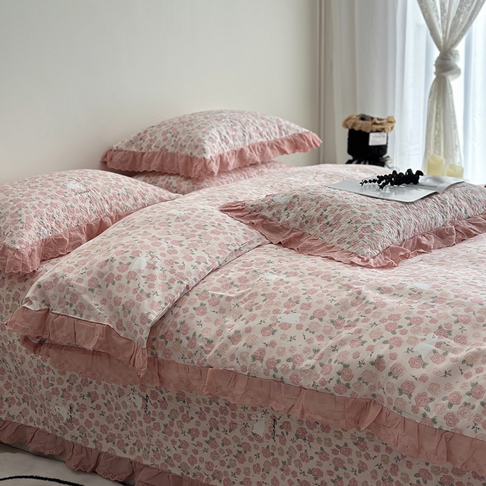 91家纺网 家纺一手货源 找家纺 佰织鑫家居 2026新款全棉法式砂洗棉花床盖款被套四件套 爱情故事