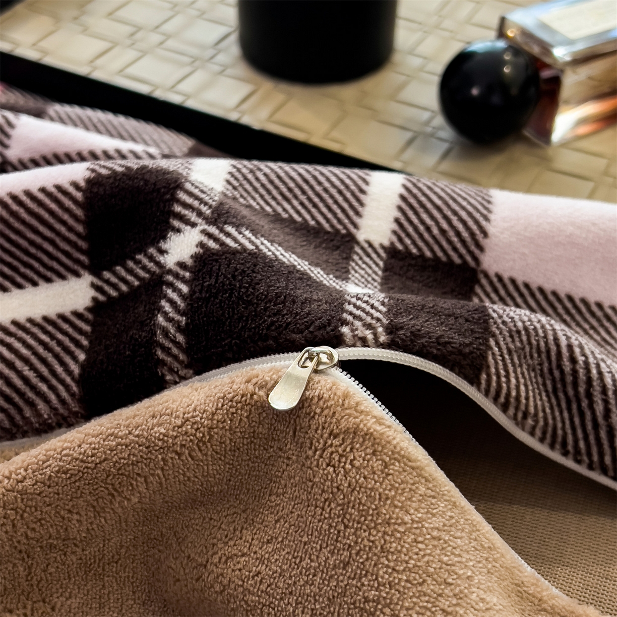 91家纺网 家纺一手货源 找家纺 （总）布凡家居 2026新款A类中古风牛奶绒四件套