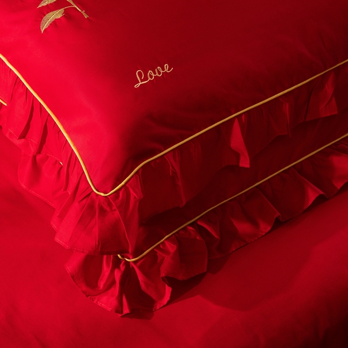 91家纺网 家纺一手货源 找家纺 慕她家纺 慕她畅销款全棉纯棉婚庆四件套大红色刺绣结婚床上用品 玫瑰蜜语