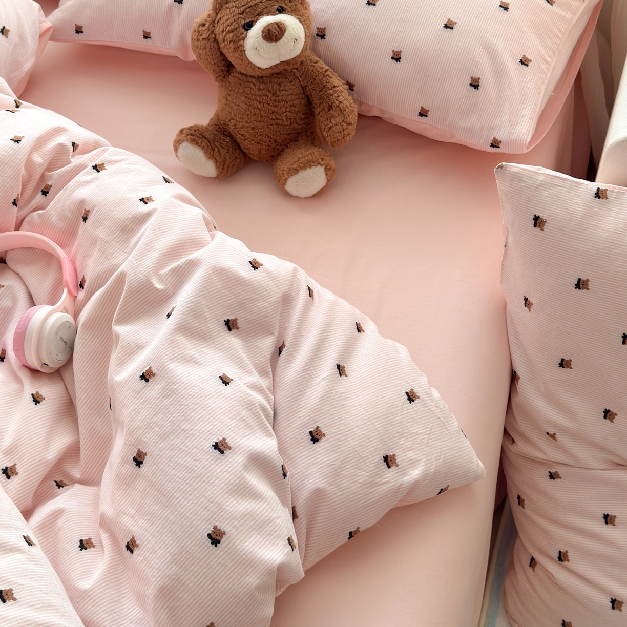 91家纺网 家纺一手货源 找家纺 寐居家纺 2026新款舒适全棉水洗棉提花四件套 提花-小熊玉