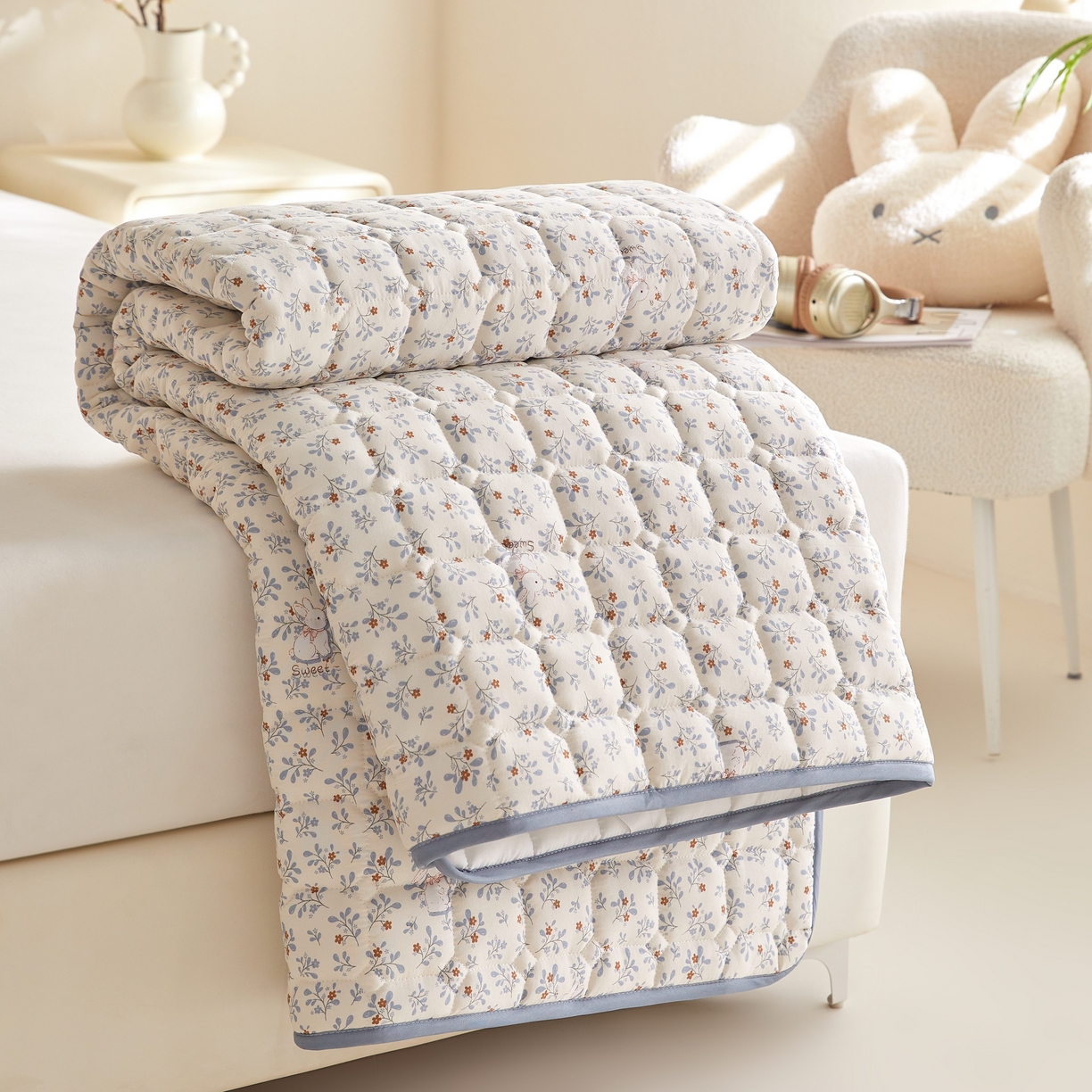 91家纺网 家纺一手货源 找家纺 小桃姐家纺 2026新款四季夹棉防水床护垫 隔脏床垫姨妈垫儿童隔尿垫夹棉枕套 森林舞会