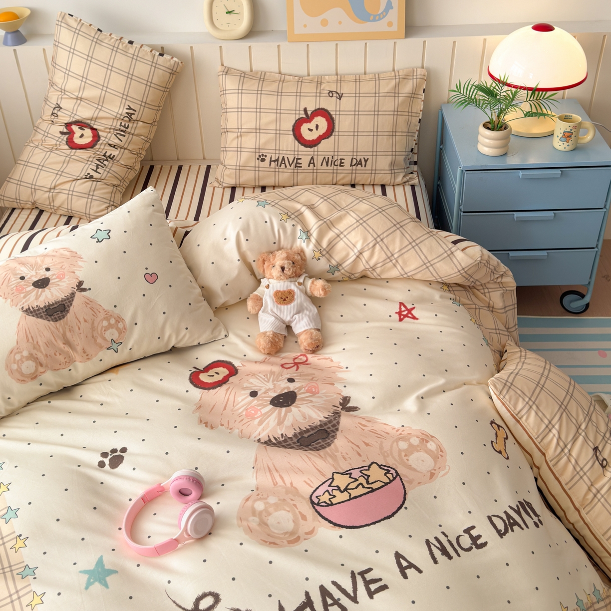 91家纺网 家纺一手货源 找家纺 寐居家纺 2026新款全棉大版数码印花四件套 潦草小狗