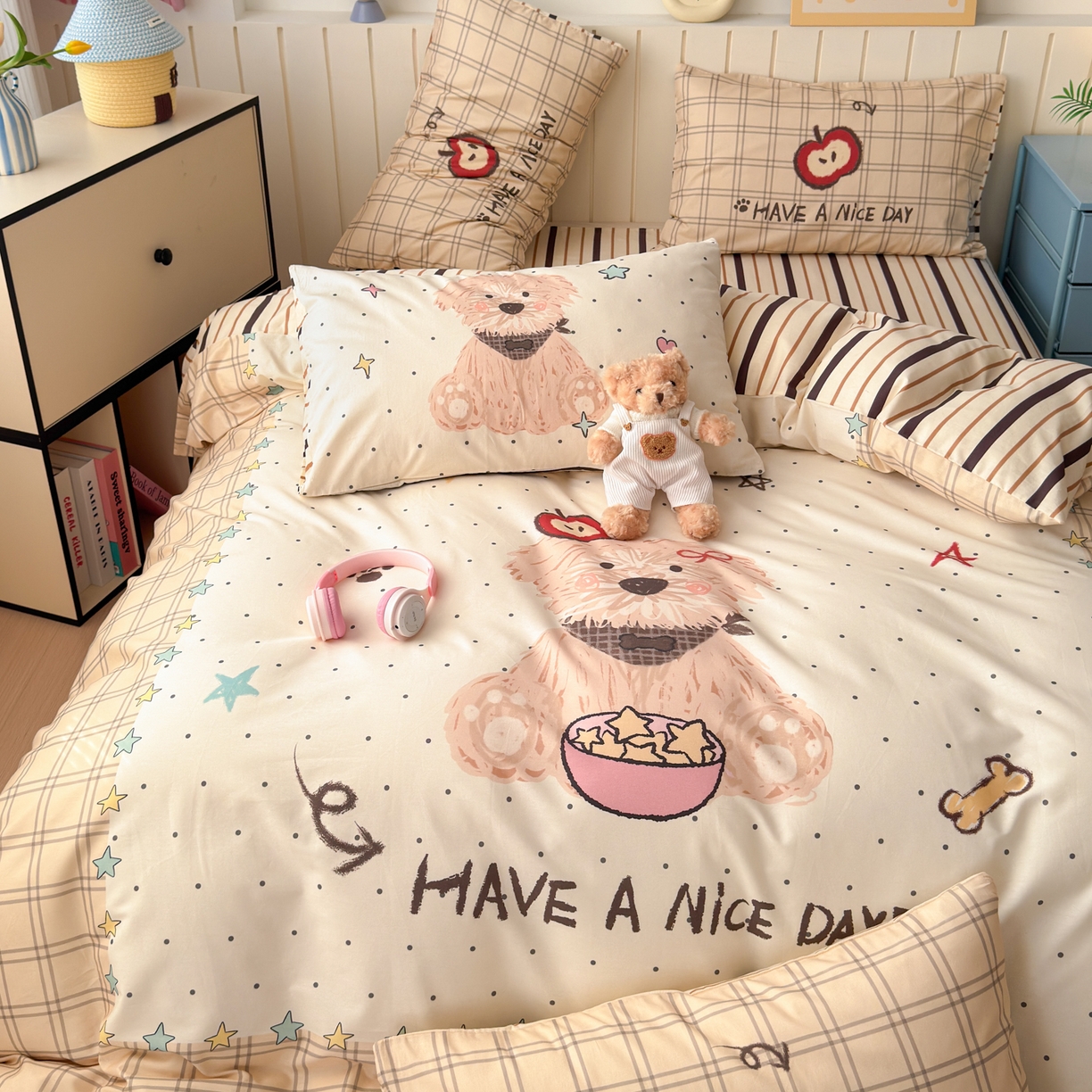 91家纺网 家纺一手货源 找家纺 寐居家纺 2026新款全棉大版数码印花四件套 潦草小狗