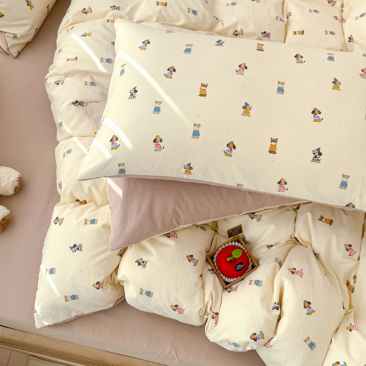 91家纺网 家纺一手货源 找家纺 铺尚美家纺 2026新款春款A类古法水洗仿棉云感棉小布袋四件套 拘狗乐园