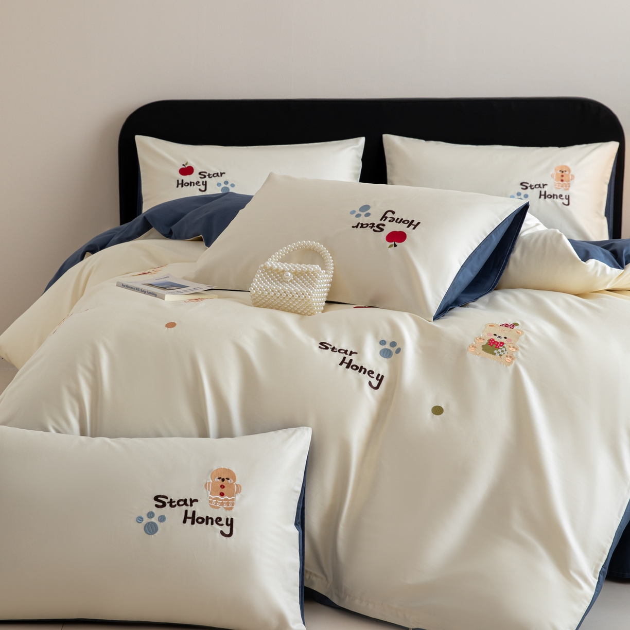 91家纺网 家纺一手货源 找家纺 沐辰 2026新款长绒棉50S纯棉满绣四件套 苹果姜饼