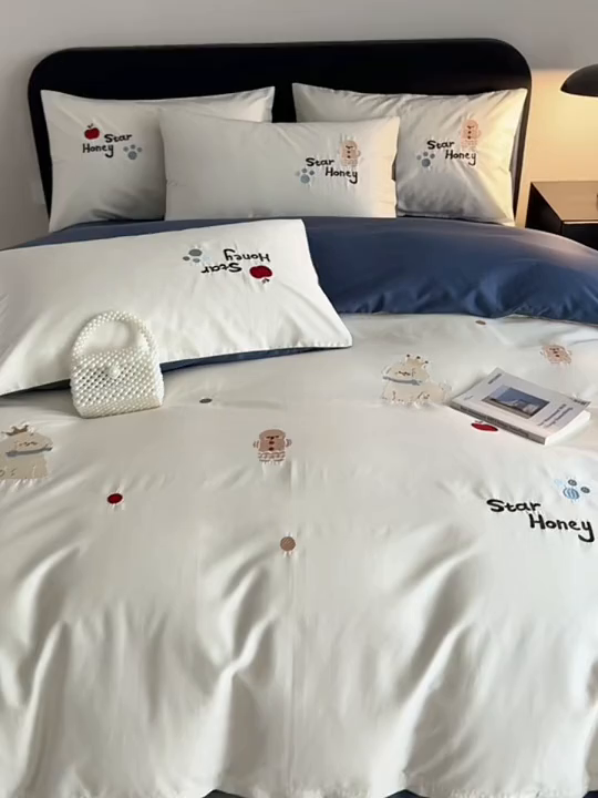 91家纺网 家纺一手货源 找家纺 沐辰 2026新款长绒棉50S纯棉满绣四件套 苹果姜饼