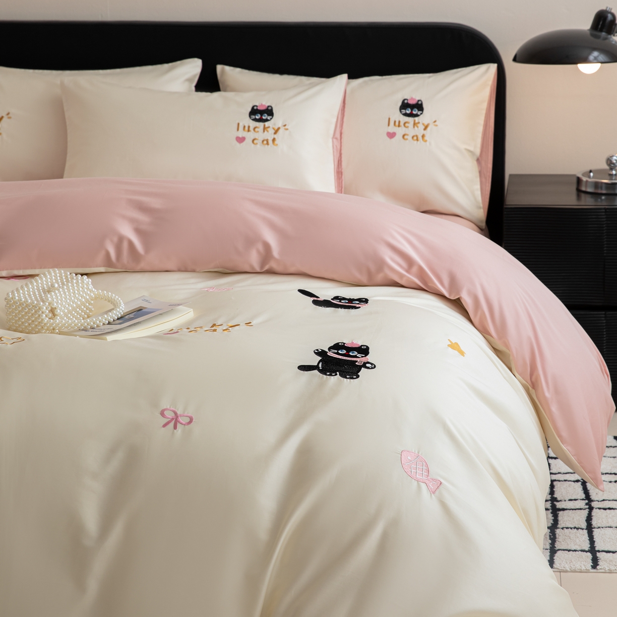 91家纺网 家纺一手货源 找家纺 沐辰 2026新款长绒棉50S纯棉满绣四件套 心爱猫咪