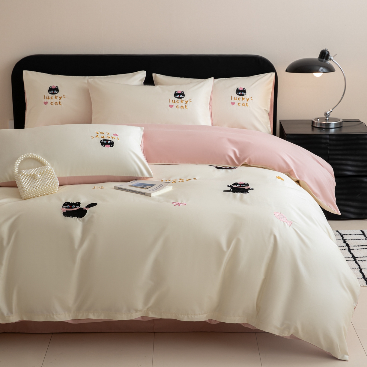 91家纺网 家纺一手货源 找家纺 沐辰 2026新款长绒棉50S纯棉满绣四件套 心爱猫咪