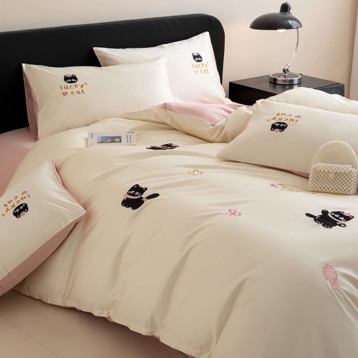 91家纺网 家纺一手货源 找家纺 沐辰 2026新款长绒棉50S纯棉满绣四件套 心爱猫咪