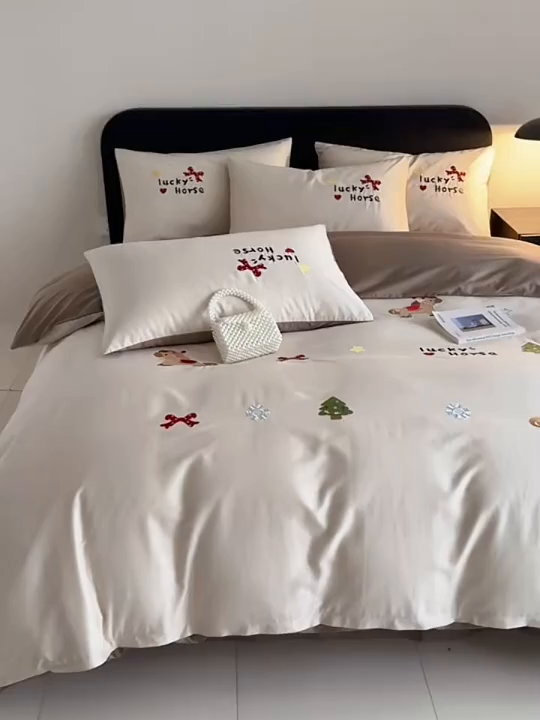 91家纺网 家纺一手货源 找家纺 沐辰 2026新款长绒棉50S纯棉满绣四件套 心愿小马-咖