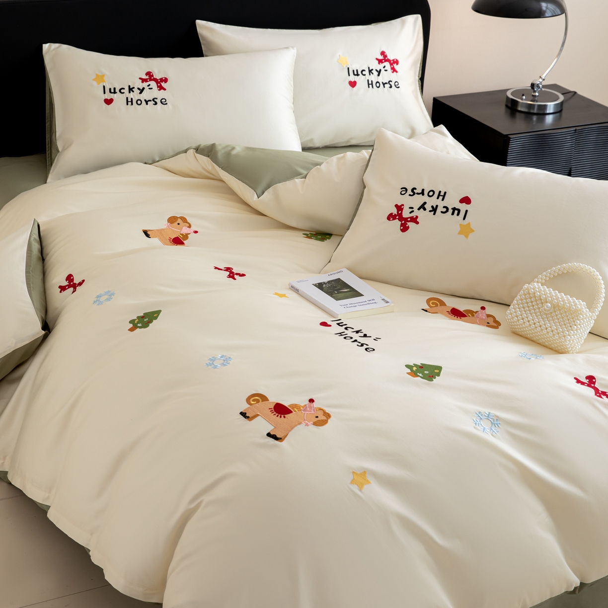 91家纺网 家纺一手货源 找家纺 沐辰 2026新款长绒棉50S纯棉满绣四件套 心愿小马-绿