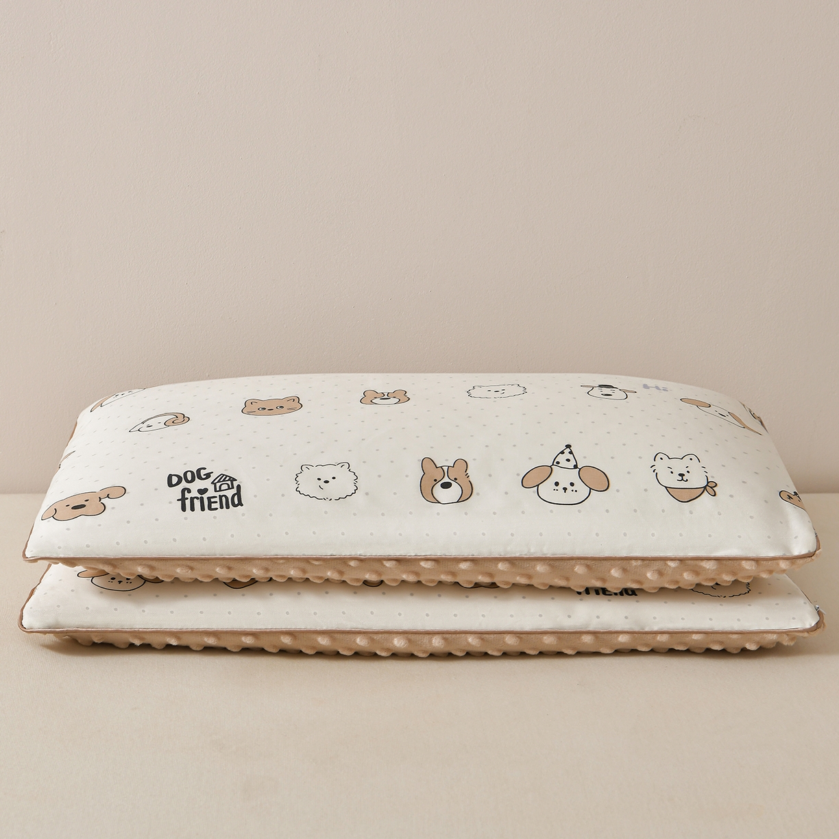 91家纺网 家纺一手货源 找家纺 小桃姐家纺 2026新款纯棉+豆豆绒棉花枕 枕头枕芯 儿童枕 学生枕 简笔小汪