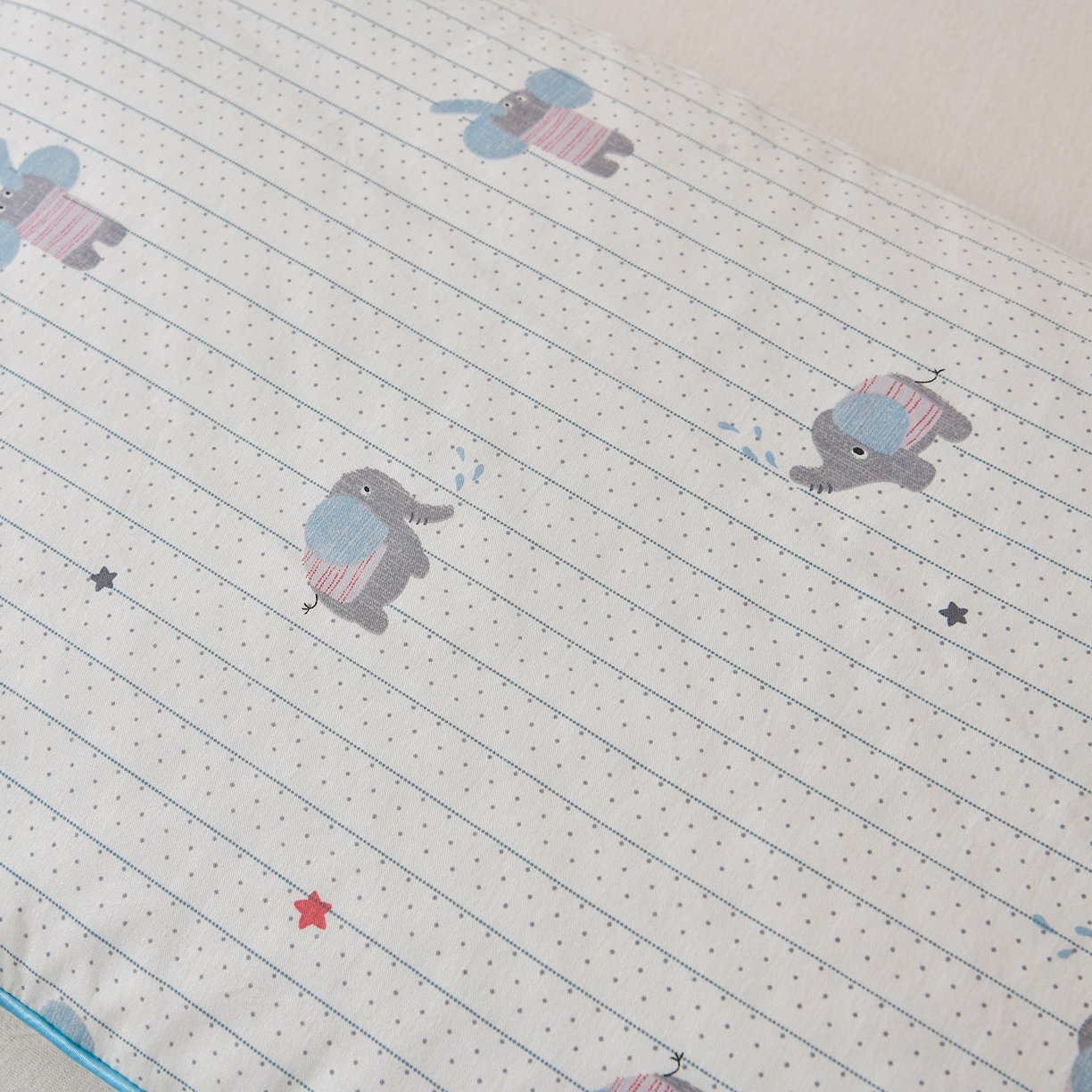 91家纺网 家纺一手货源 找家纺 小桃姐家纺 2026新款纯棉+豆豆绒棉花枕 枕头枕芯 儿童枕 学生枕 星星小象蓝