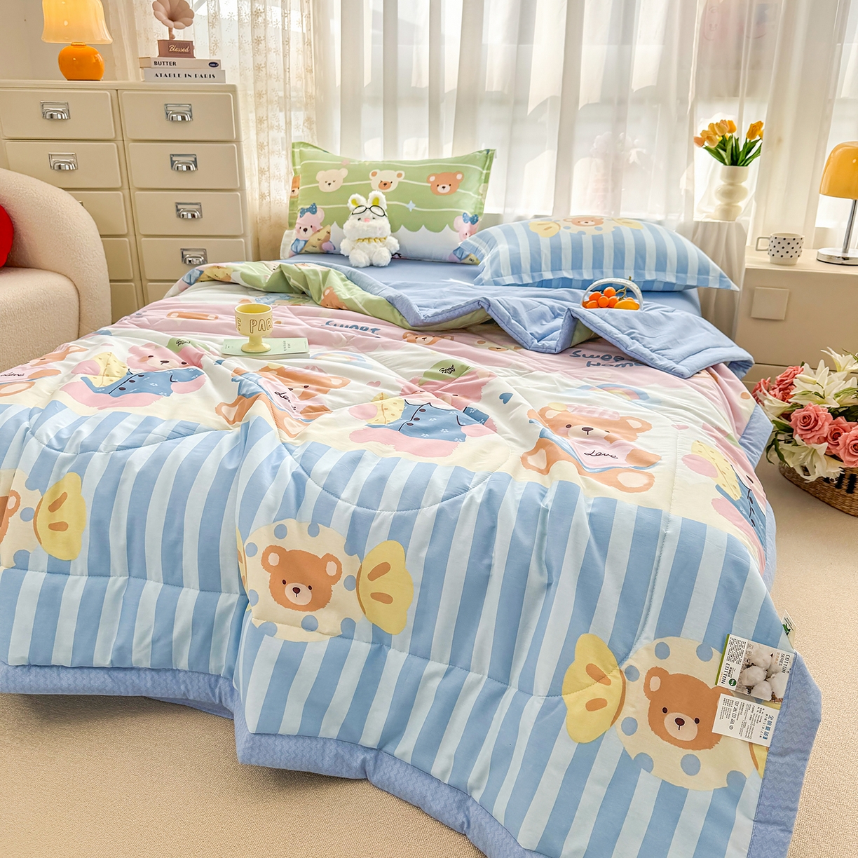 91家纺网 家纺一手货源 找家纺 瑶瑶家居 2026新款A类里外全棉夏凉被四件套-风格一 忆伴时光