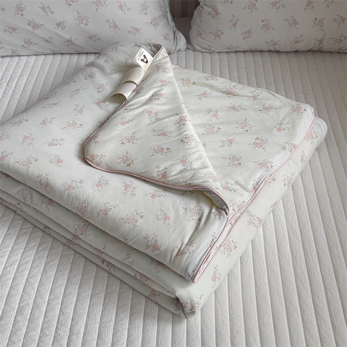 91家纺网 家纺一手货源 找家纺 （总）暖生活 2026新款A类牛奶针织棉夏被被子被芯