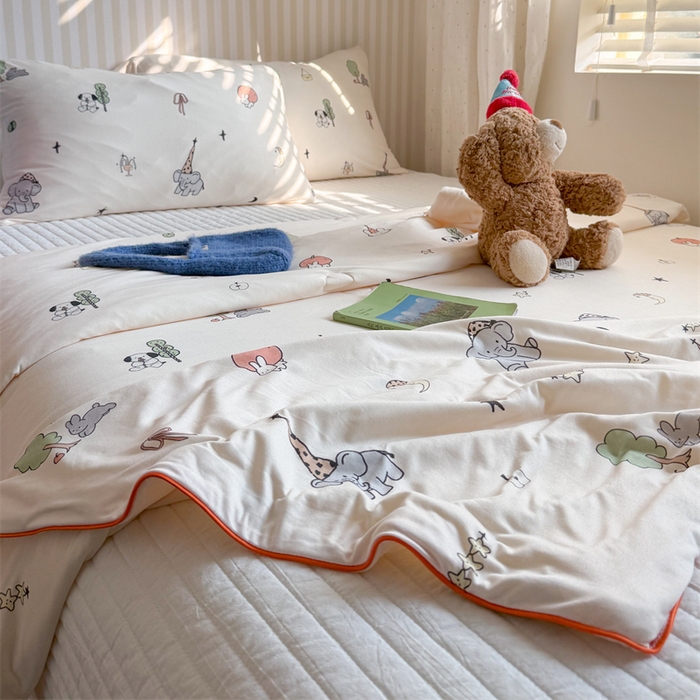 91家纺网 家纺一手货源 找家纺 暖生活 2026新款A类牛奶针织棉夏被被子被芯 月光森林